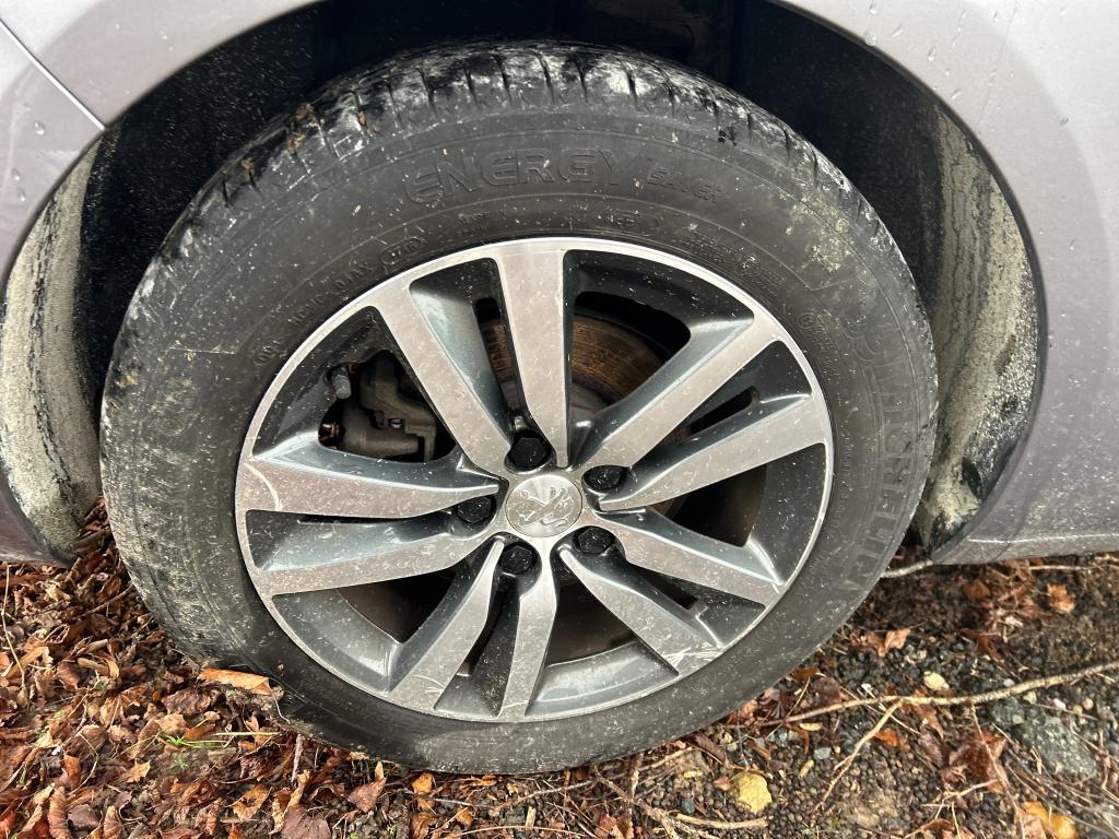 PEUGEOT PEUGEOT 308 SW PureTech 130ch S&S EAT8 Allure Business 2020
