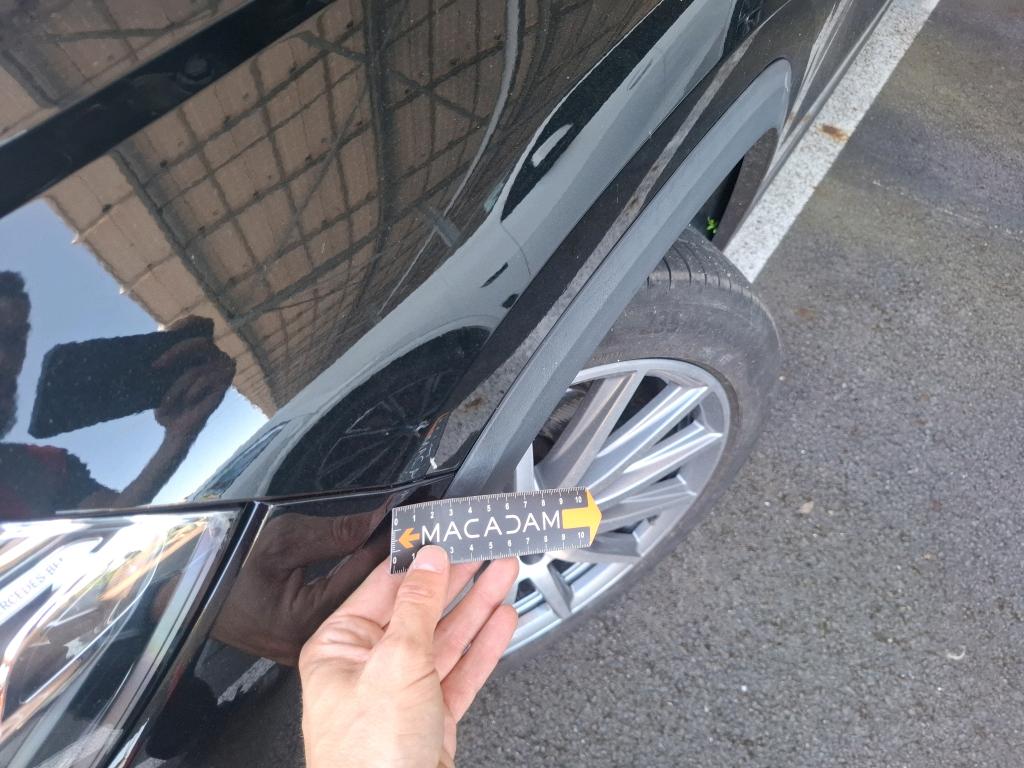 MERCEDES MERCEDES GLA II 200 d 8G-DCT AMG Line 2021