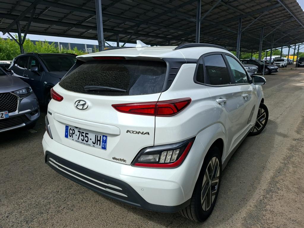 HYUNDAI  2023