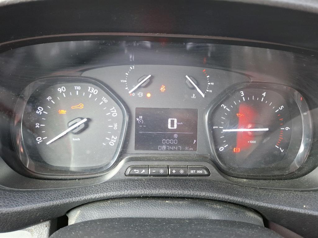 TOYOTA  2022