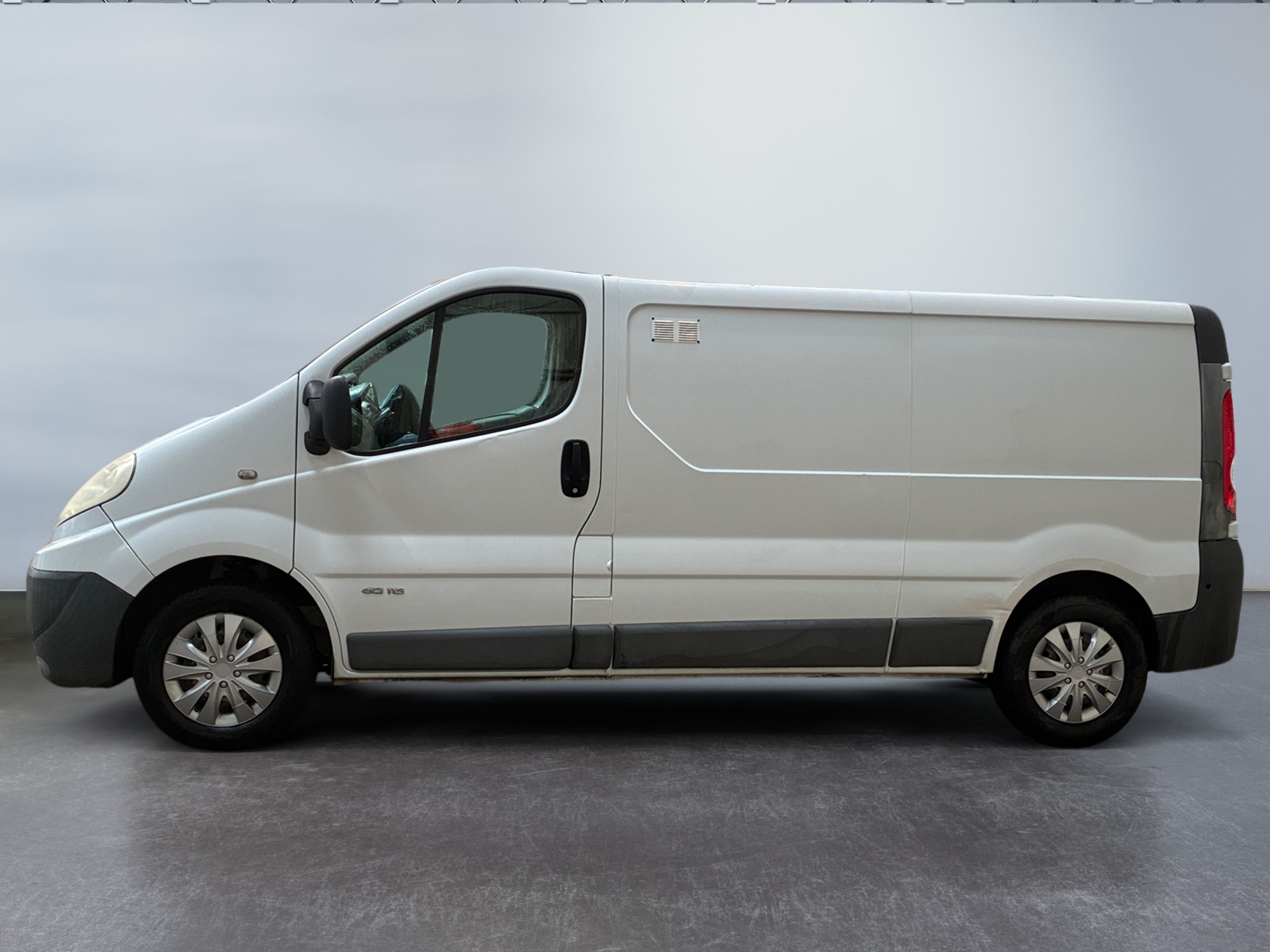 RENAULT TRAFIC FGN DCI 115 L2H1 1200 KG 2012