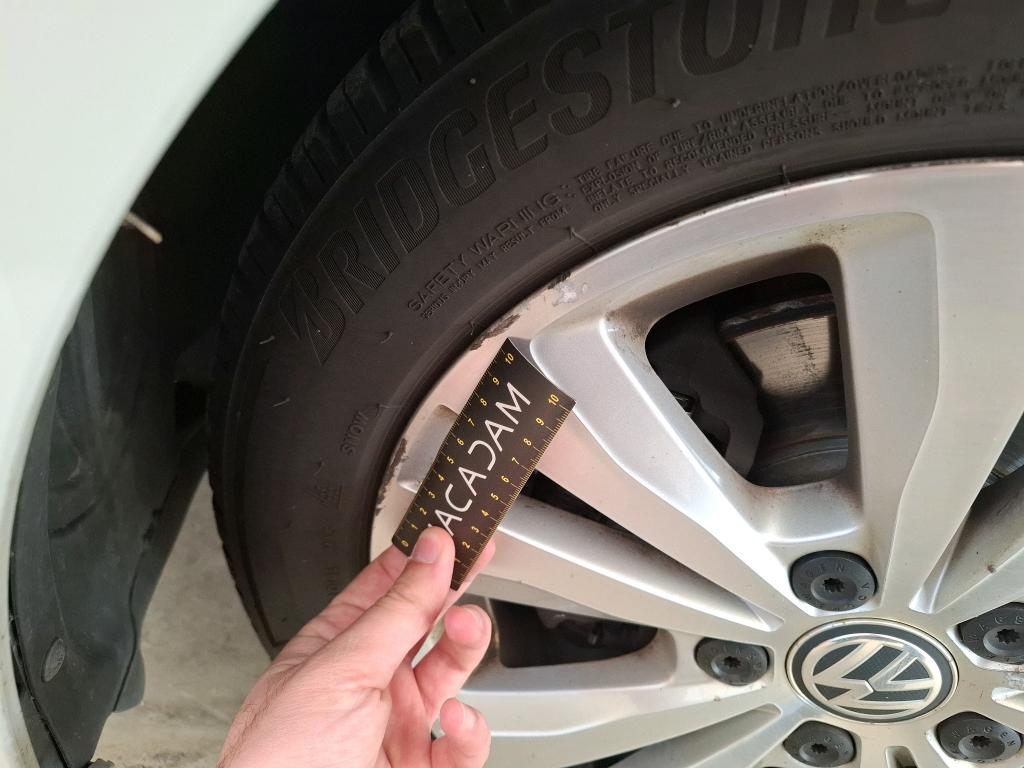 VOLKSWAGEN  2019