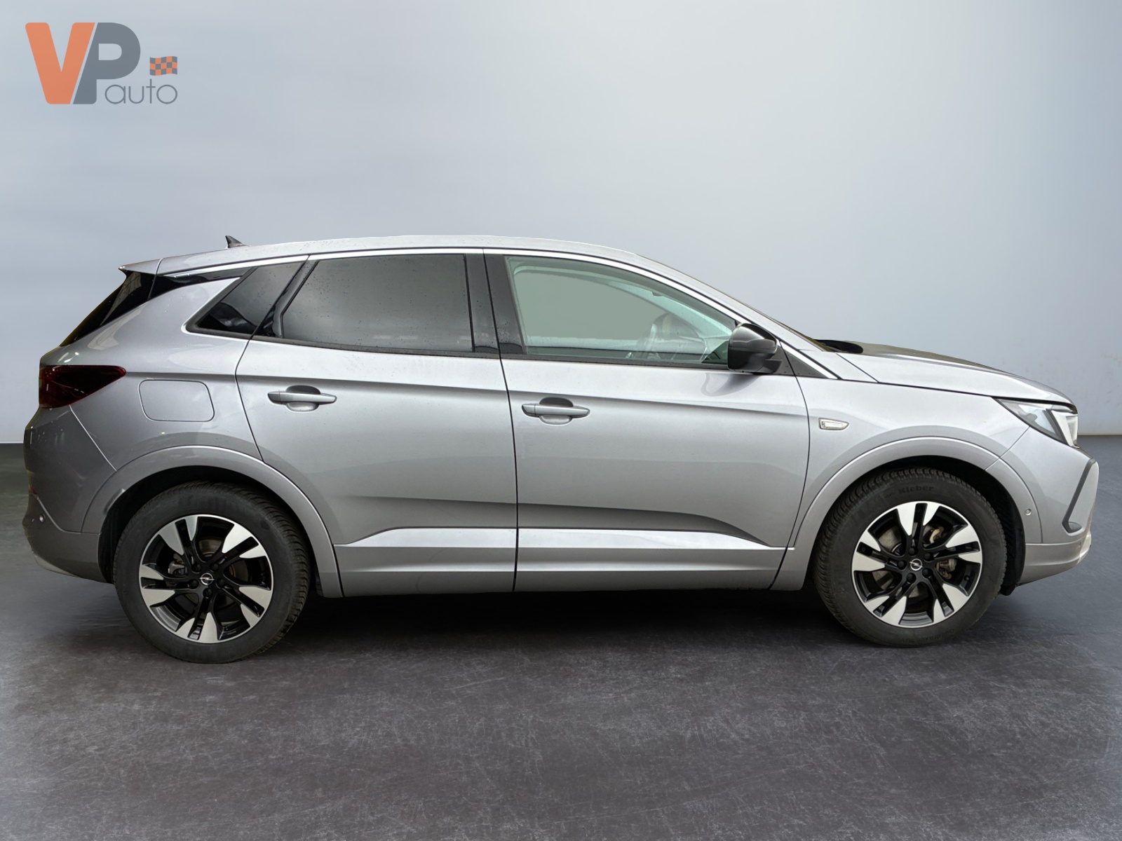 OPEL  2022