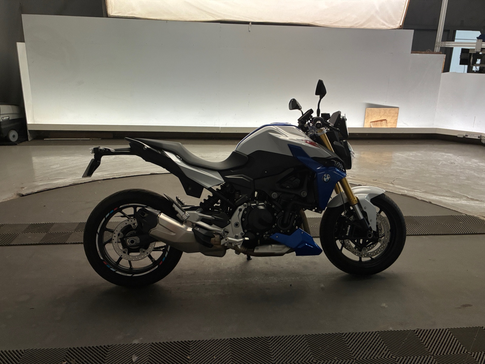 BMW F 900 R A2 2023