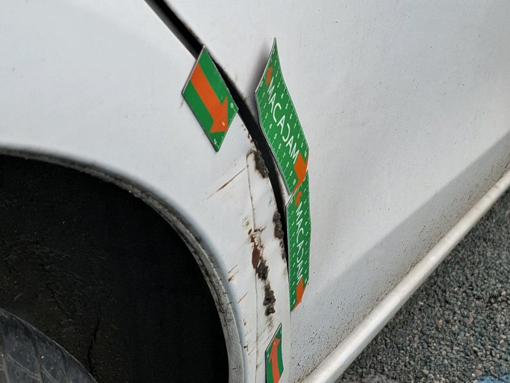 TOYOTA  2019
