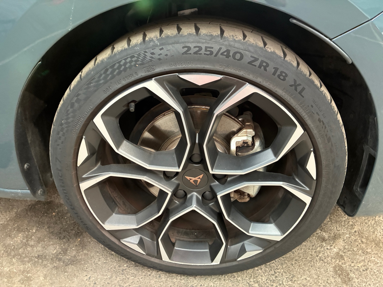 CUPRA LEON 1.5 eTSI Hybrid 150 ch DSG7 V 2024