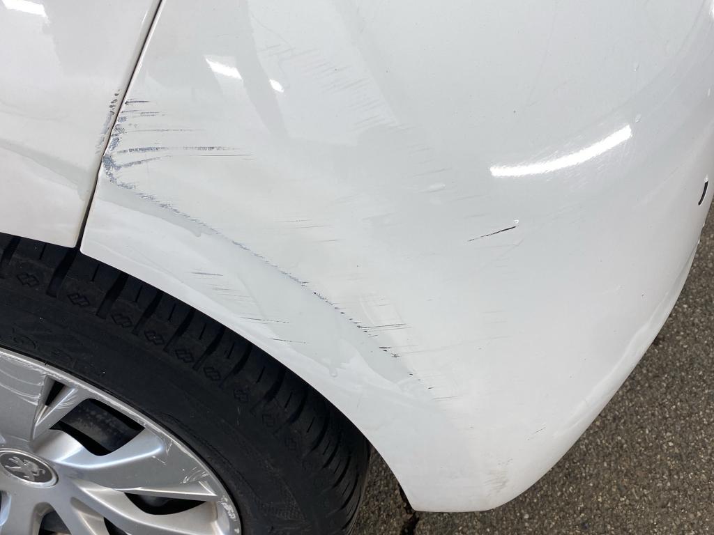 PEUGEOT 208 AFFAIRE PURETECH 82 S&S BVM5 PREMIUM PACK 2019