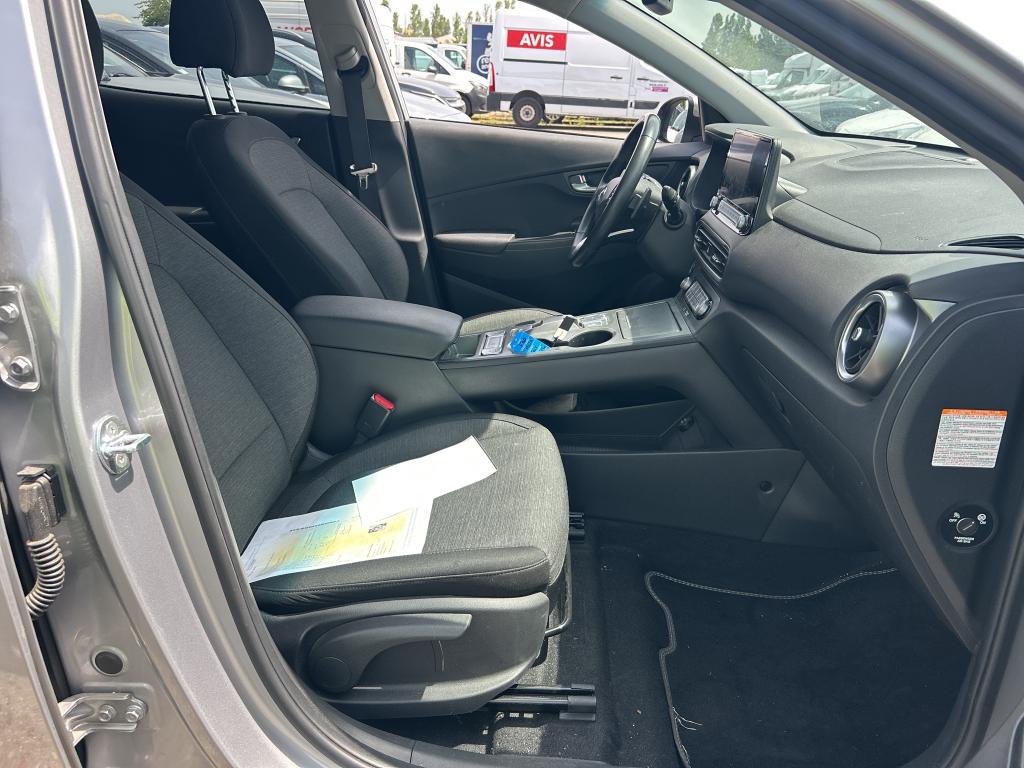 HYUNDAI  2022