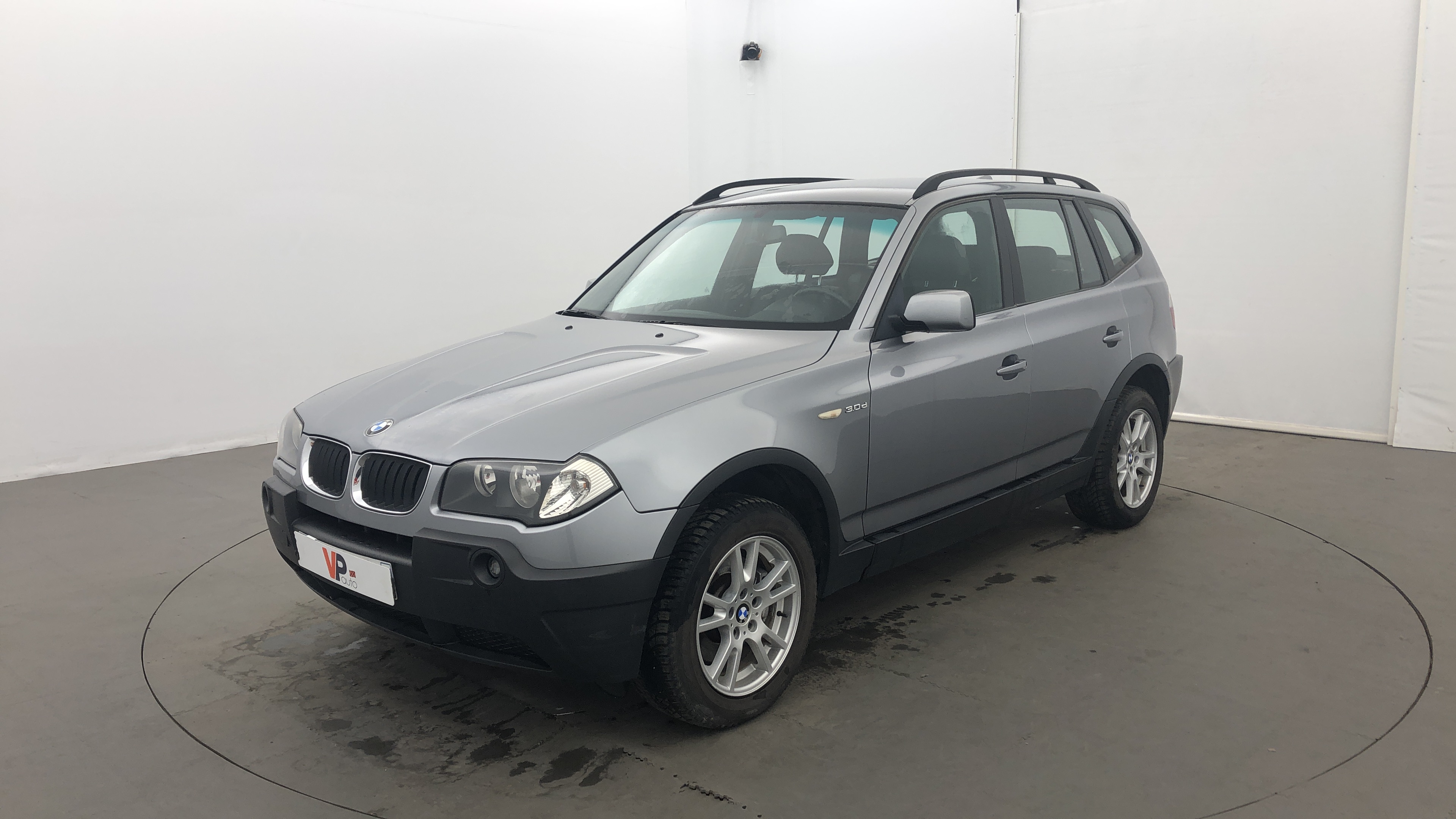 BMW  2005