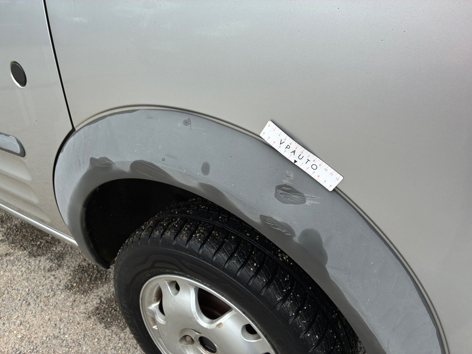 FORD Tourneo Connect T210L 1.8i LX 2005