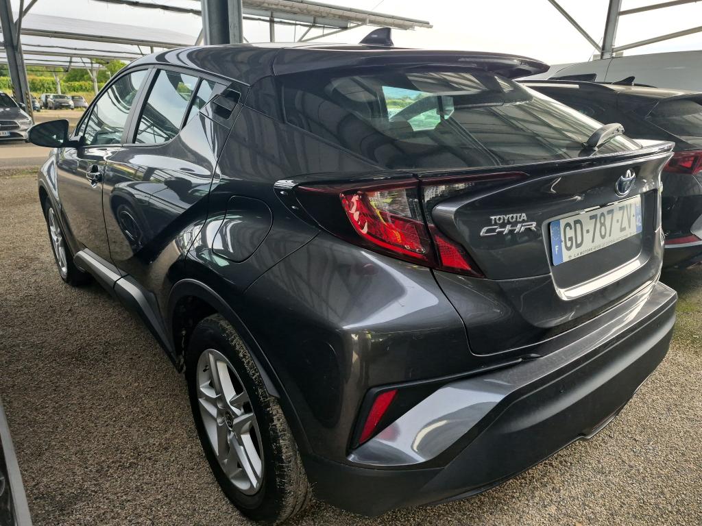 TOYOTA  2022