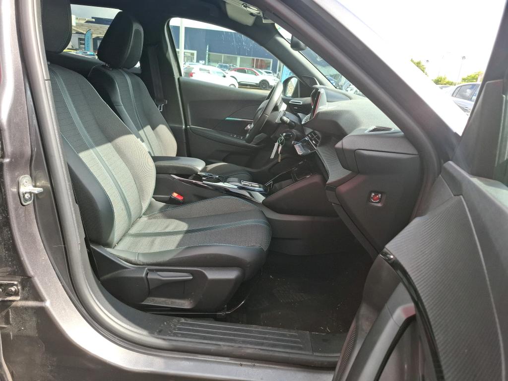 PEUGEOT PEUGEOT 2008 BlueHDi 130 S&S EAT8 Allure 2023