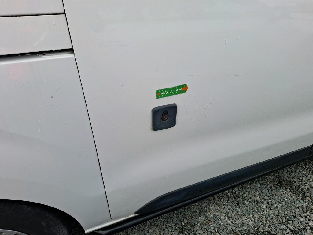 TOYOTA  2022