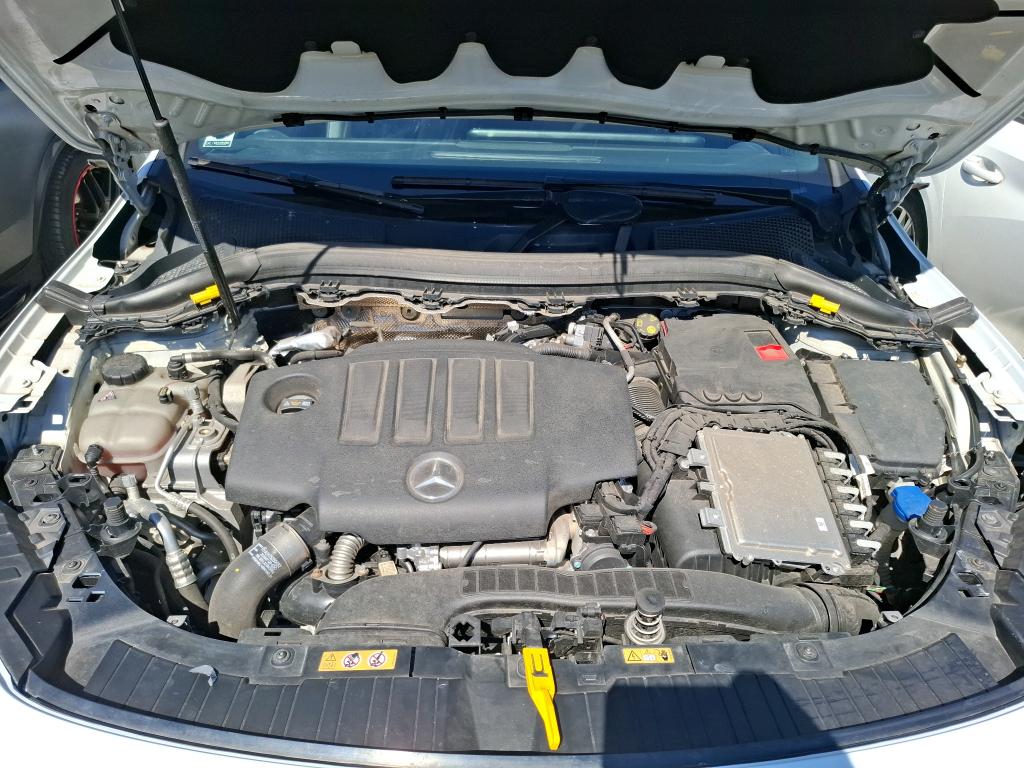 MERCEDES MERCEDES GLA II 220 d 8G-DCT 4Matic AMG Line 2022