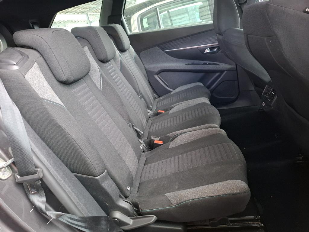PEUGEOT PEUGEOT 5008 PureTech 130ch S&S EAT8 Active Pack 2023