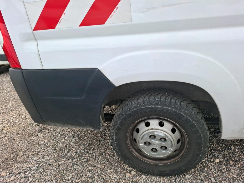 PEUGEOT PEUGEOT BOXER FOURGON TOLE 335 L2H2 BLUEHDI 120 S&S PREMIUM 2021