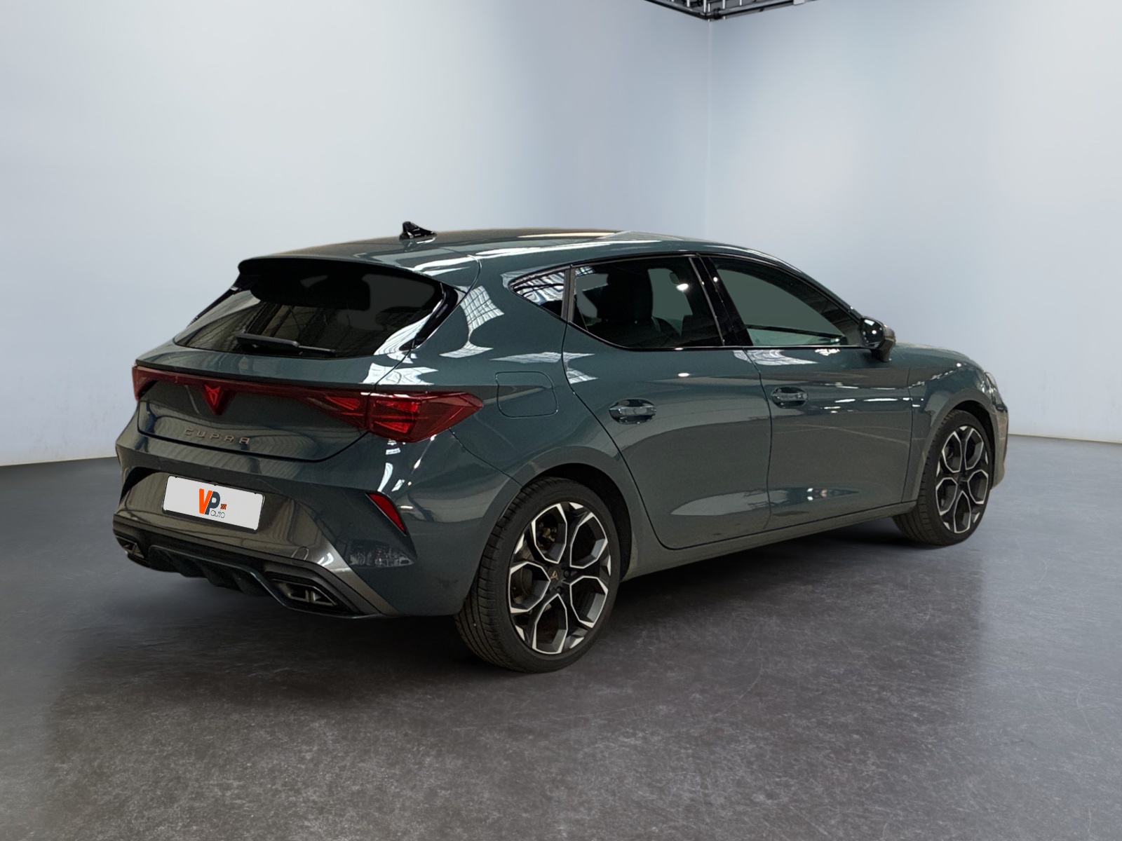 CUPRA LEON 1.5 eTSI Hybrid 150 ch DSG7 V 2024
