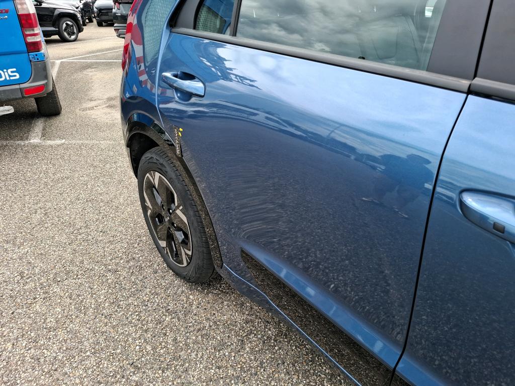 KIA  2023