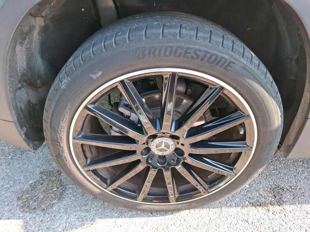 MERCEDES MERCEDES GLA II 200 d 8G-DCT AMG Line 2022