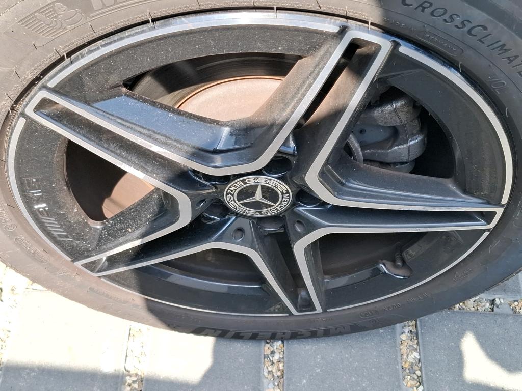 MERCEDES MERCEDES GLA II 220 d 8G-DCT 4Matic AMG Line 2023