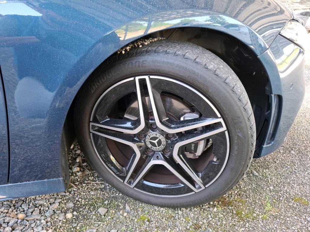 MERCEDES MERCEDES CLASSE A 180 7G-DCT AMG Line 2022