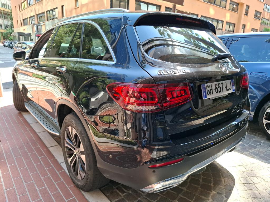 MERCEDES MERCEDES CLASSE GLC 300 e 9G-Tronic 4Matic Avantgarde Line 2022
