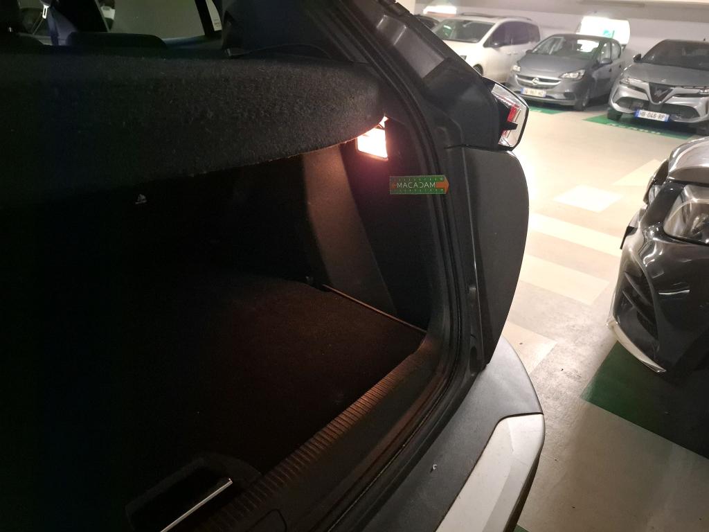 PEUGEOT PEUGEOT 2008 BUSINESS PureTech 130 S&S EAT8 Allure 2021