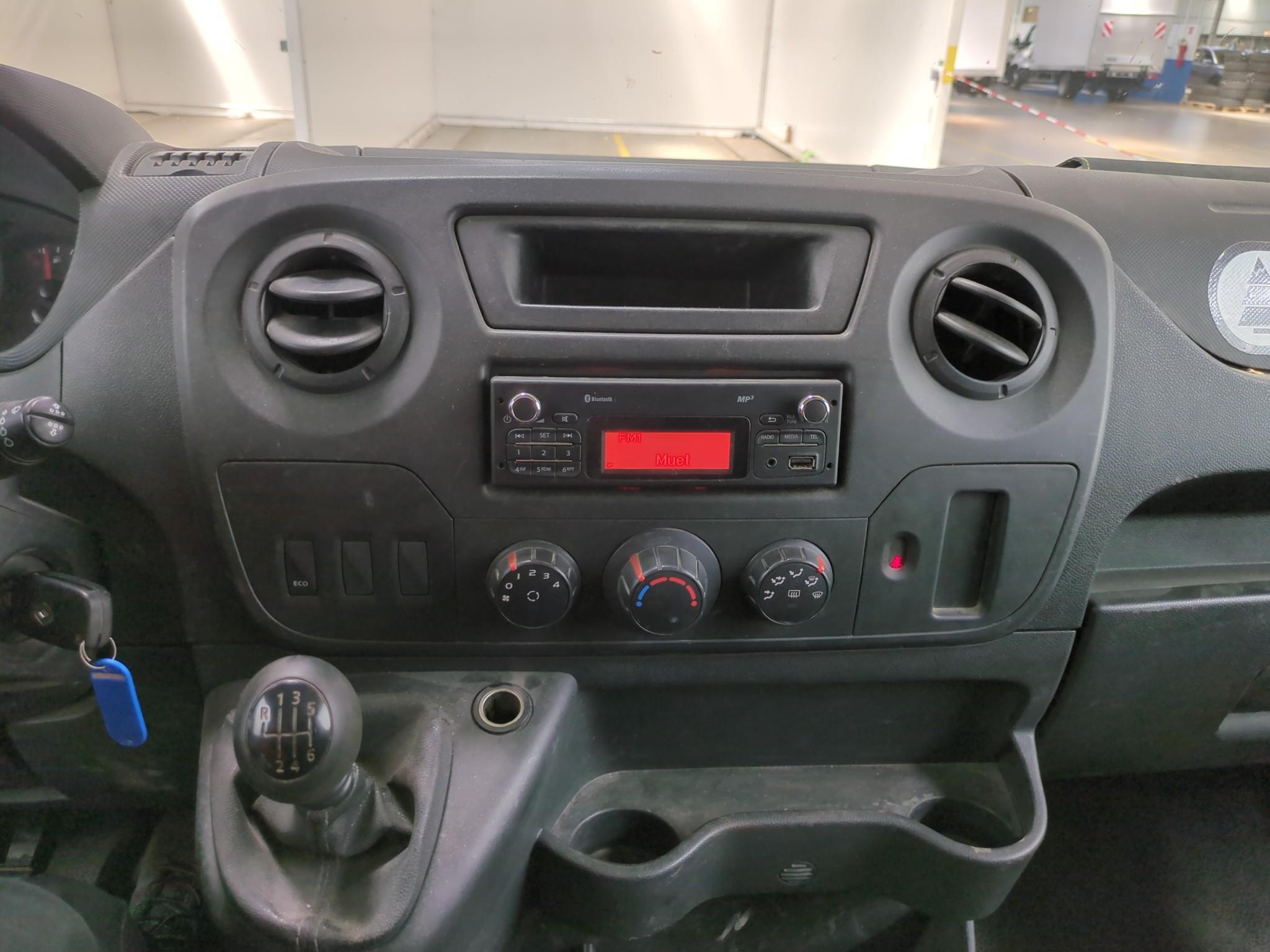 RENAULT MASTER TRANSPORTS SPECIFIQUES (07/2010-0 BD L3 3.5t dCi 130 E6 CONFORT 7 PL 2019