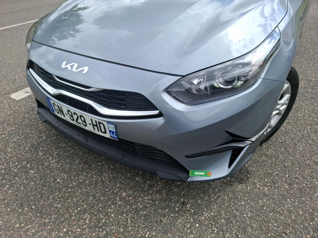 KIA  2023