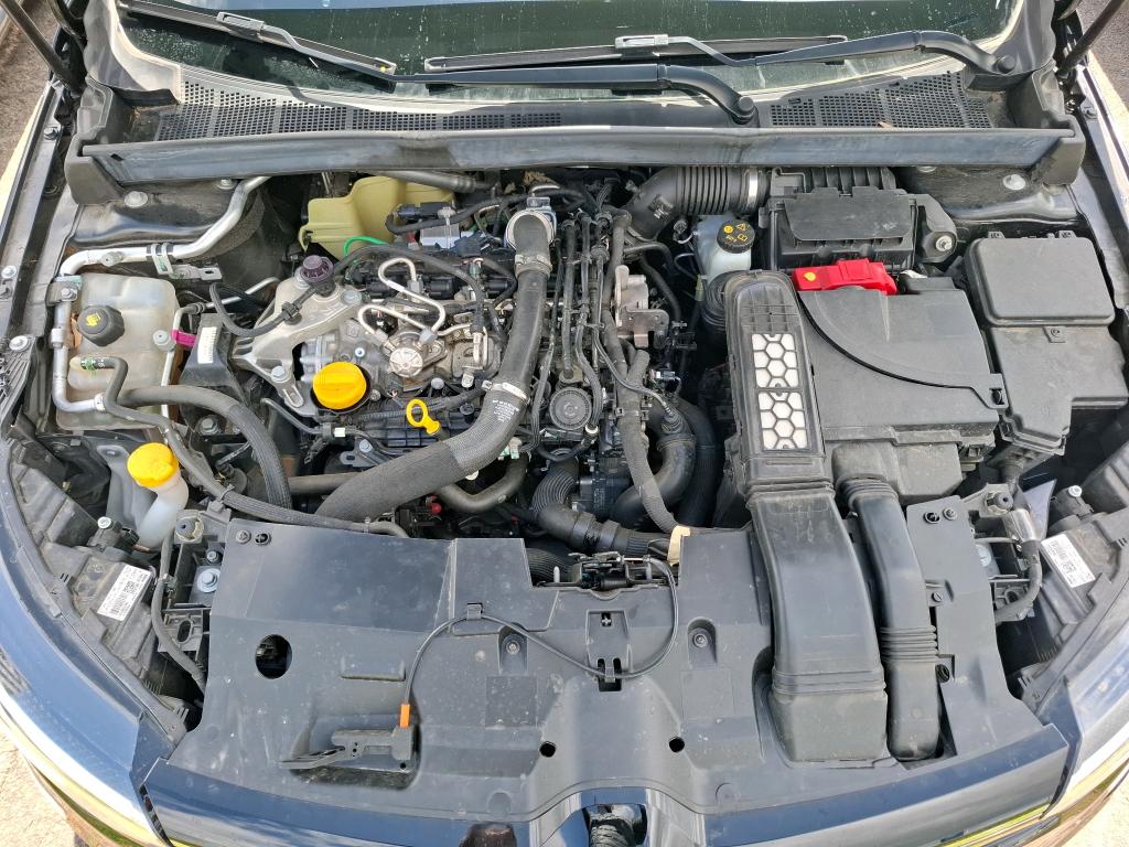 RENAULT RENAULT MÉGANE MEGANE IV Berline TCe 140 Evolution 2023