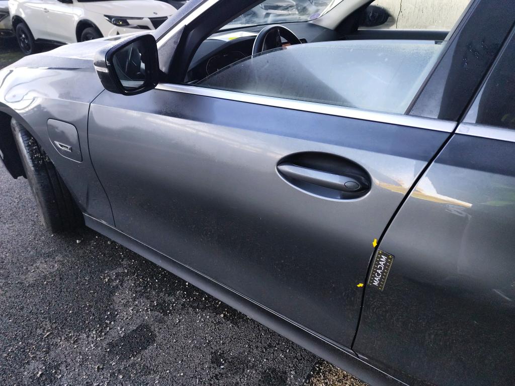 BMW BMW SERIE 3 TOURING G21 330e 292 ch BVA8 Business Design 2021