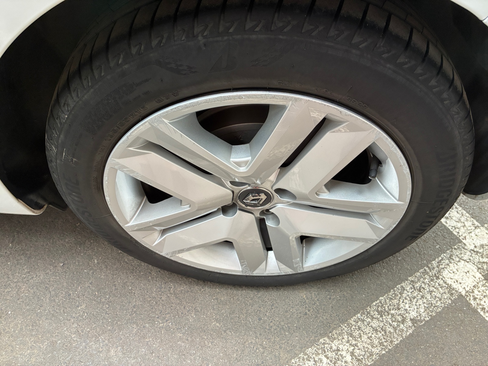 RENAULT CLIO V Clio E-Tech 140 - 21N Business 2022