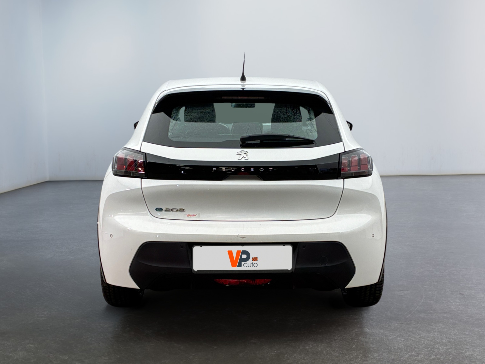 PEUGEOT 208 BUSINESS R ELECTRIQUE 208 ELECTRIQUE 50 KWH 136 ACTIVE BUSINESS R 2022