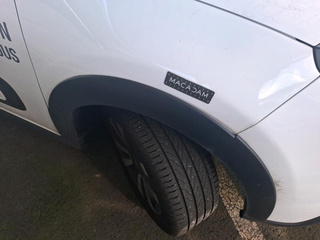 CITROEN CITROEN C3 PureTech 110 S&S BVM6 Shine Business 2021