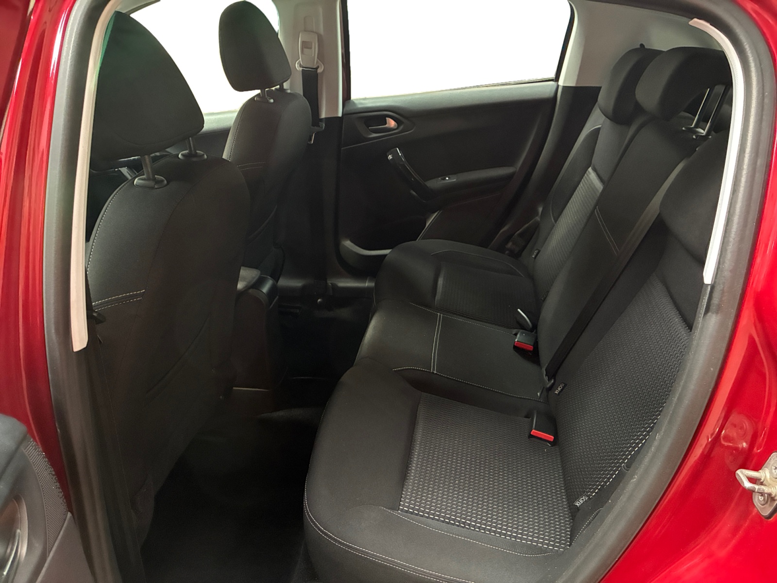 PEUGEOT 208 PureTech 110ch S&S EAT6 Allure 2018