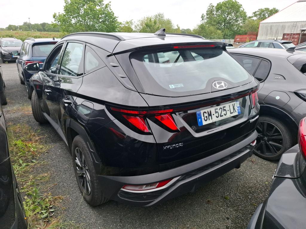 HYUNDAI  2023