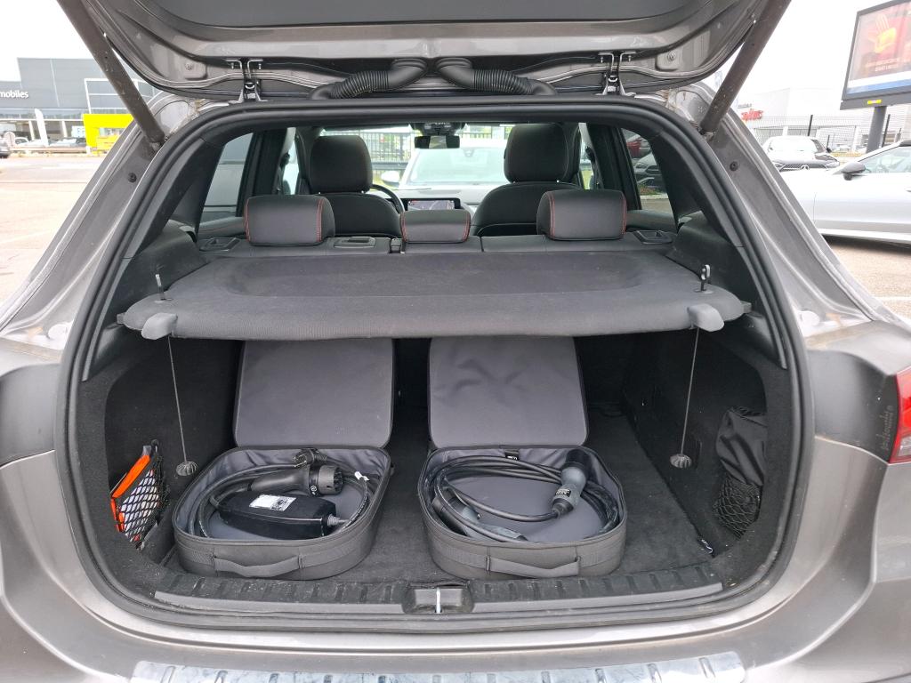 MERCEDES MERCEDES GLA II 250 e 8G-DCT AMG Line 2023