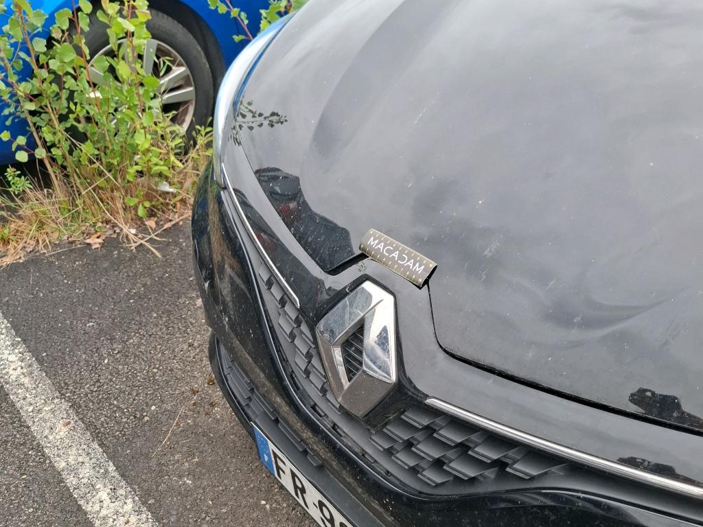 RENAULT RENAULT CLIO SOCIETE BLUE DCI 85 AIR NAV 2020