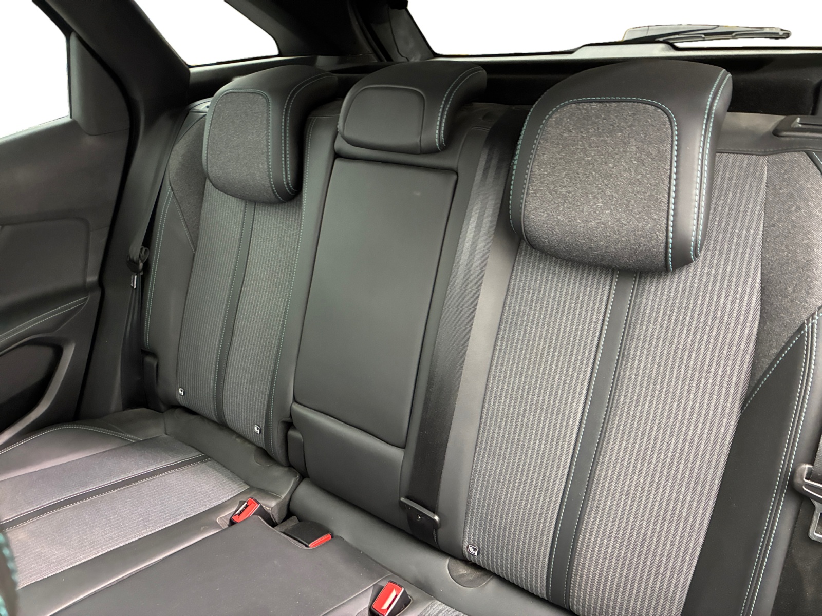 PEUGEOT 3008 3008 BlueHDi 130ch S&S EAT8 Allure Pack 2021