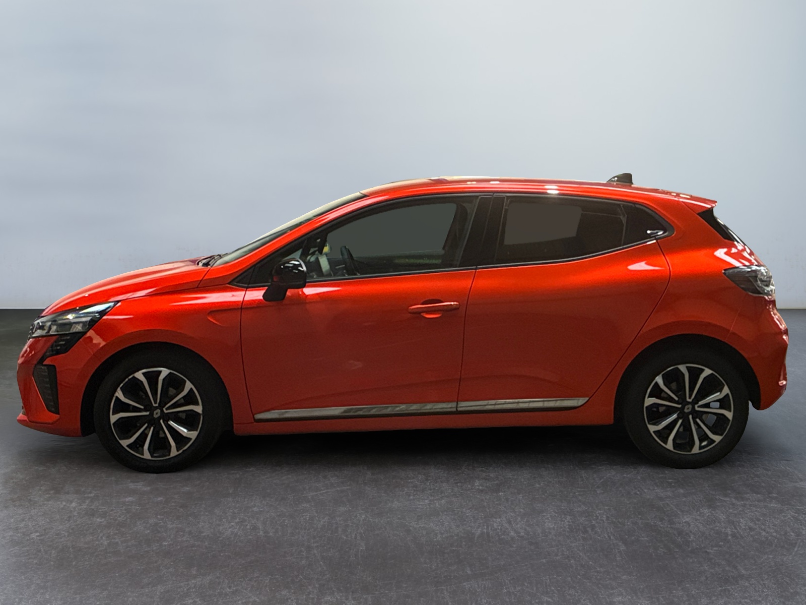 RENAULT CLIO TECHNO TCE 90 - 24 2024