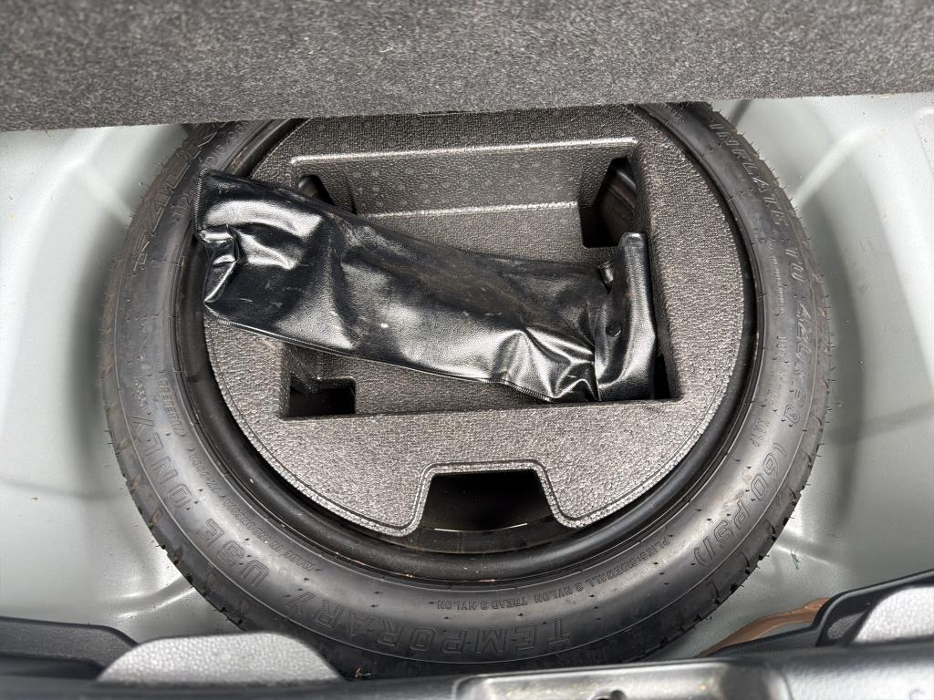 TOYOTA  2022