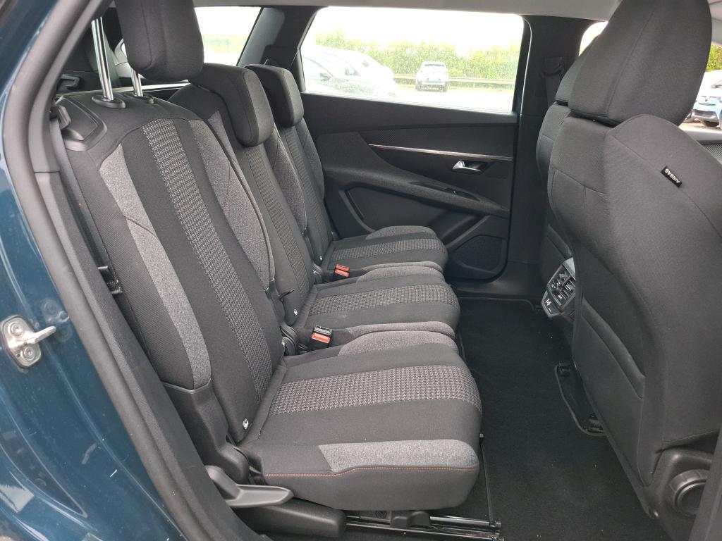 PEUGEOT PEUGEOT 5008 BlueHDi 130ch S&S EAT8 Active Pack 2022