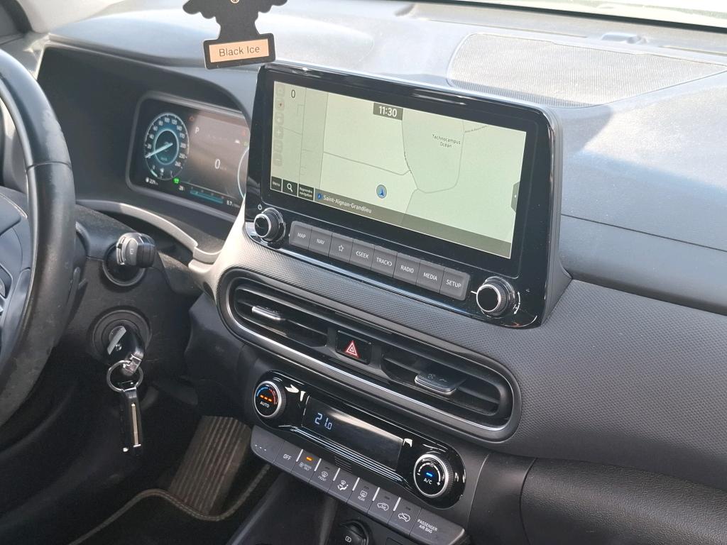 HYUNDAI  2022