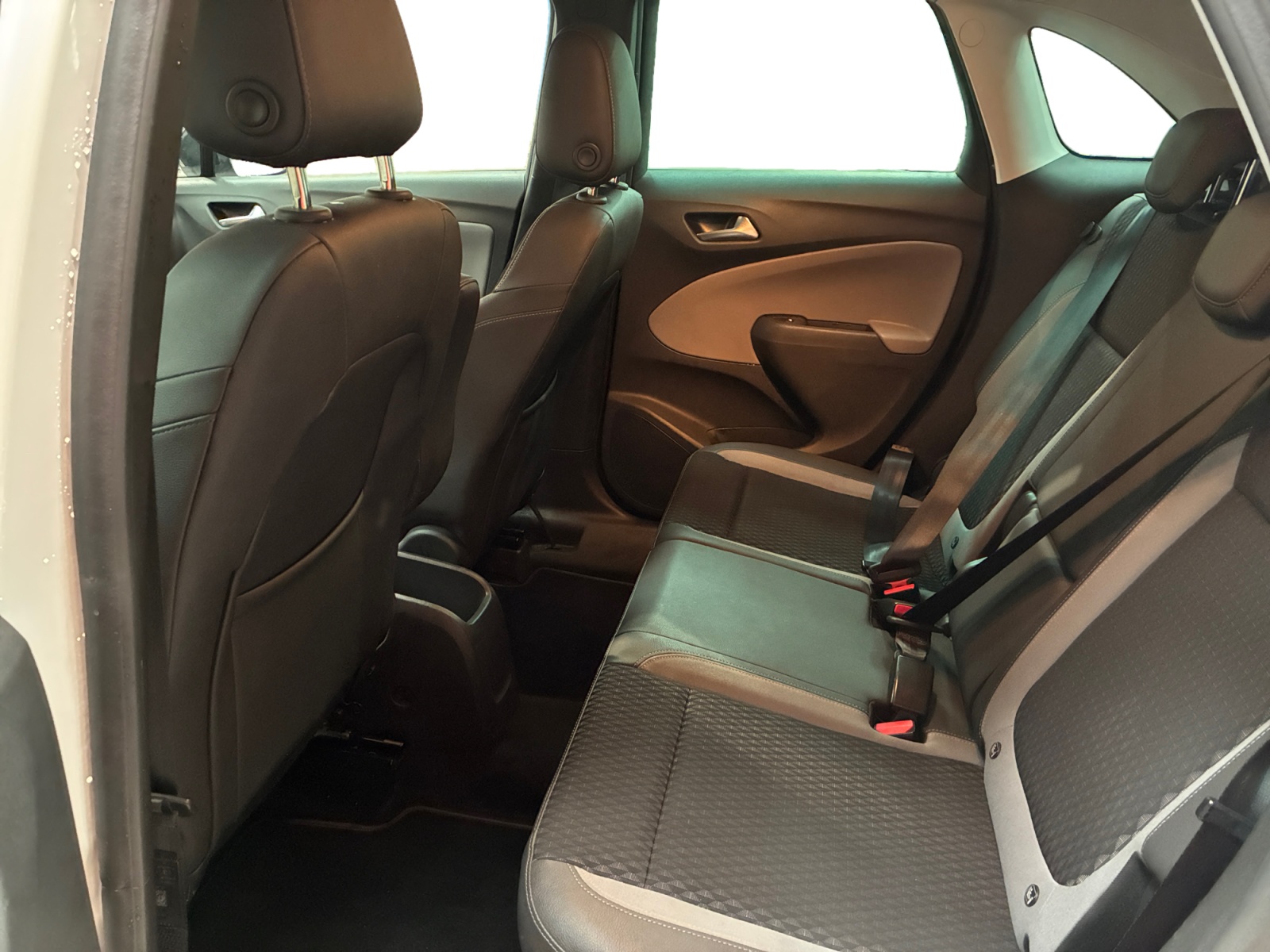 OPEL Crossland X 1.5 D 120 ch BVA6 2018