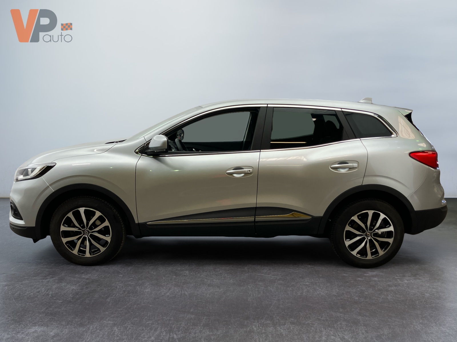 RENAULT  2022