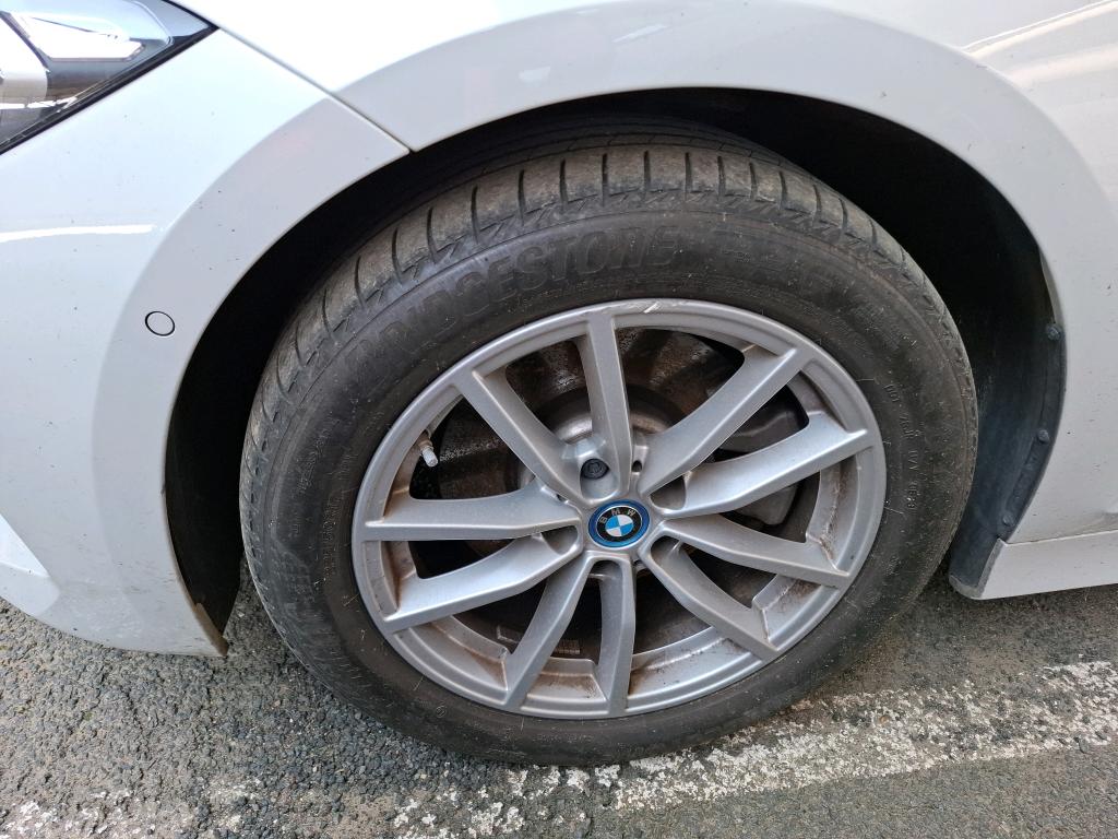 BMW BMW SERIE 3 TOURING G21 LCI 320e 204 ch BVA8 Business Design 2023