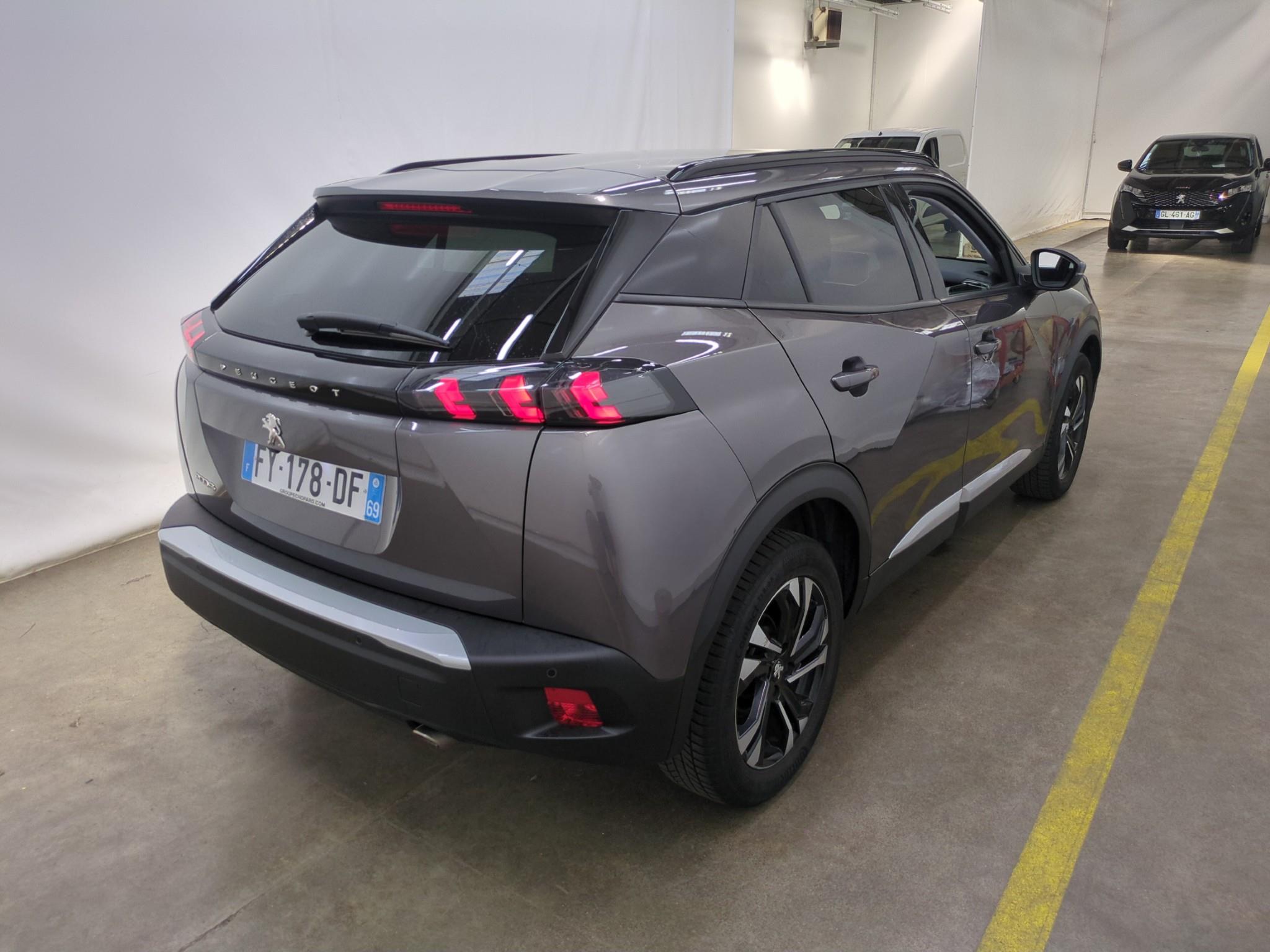 PEUGEOT 2008 BlueHDi 130 S&S EAT8 Allure Pack 2021