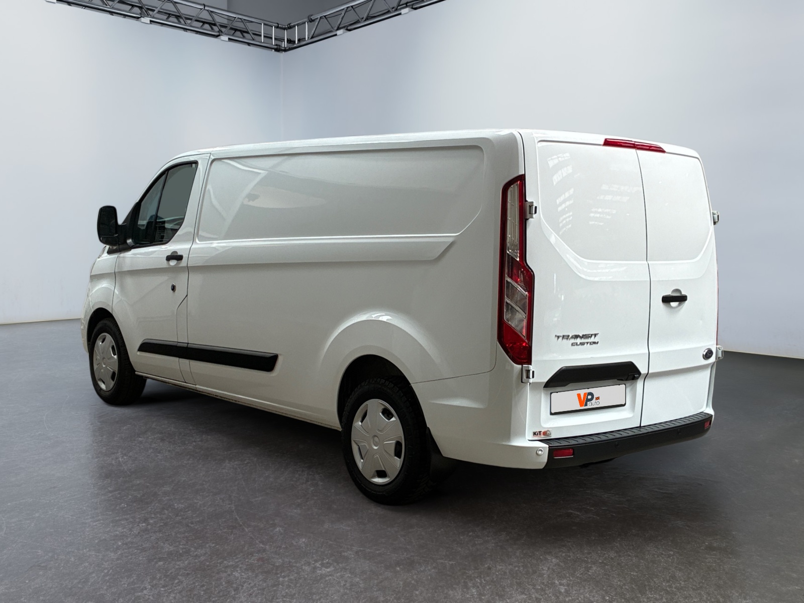 FORD TRANSIT CUSTOM FOURGON 300 L2H1 2.0 ECOBLUE 170 BVA TREND BUSINESS 2023