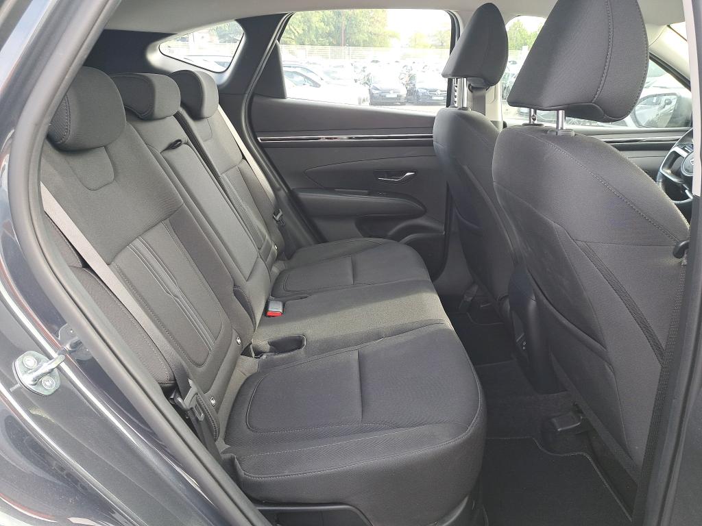 HYUNDAI  2023