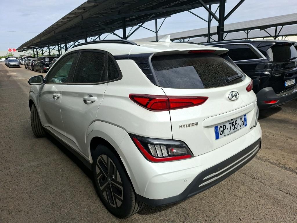 HYUNDAI  2023